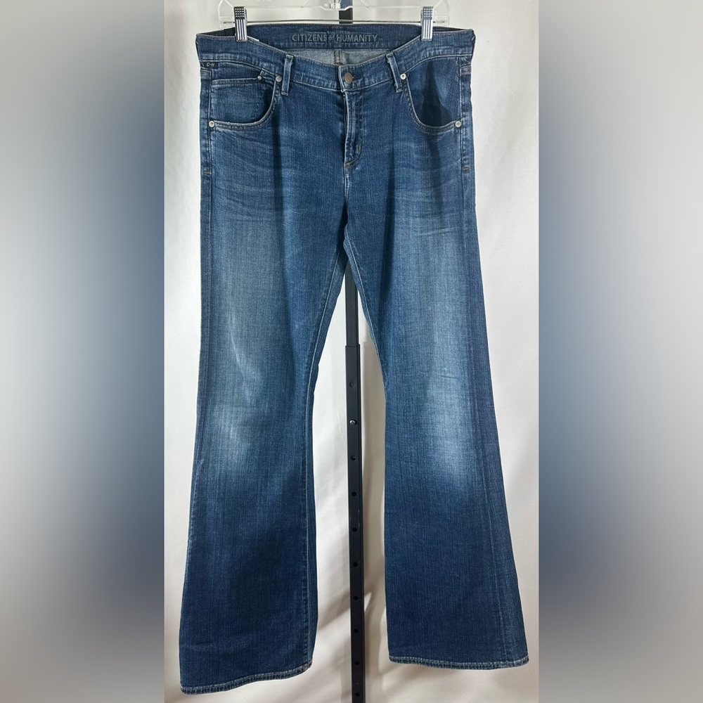 Citizens of Humanity Low Slung Wide Leg Bootcut  denim jeans 31